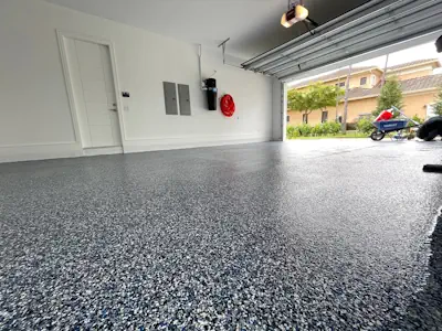Garage flooring with flake epoxy in Perth